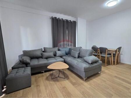 Appartamento in affitto 2+1+2 a Zogu i Zi