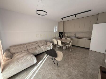FOR RENT APARTMENT 2+1+2+ PARKING SPACE AT KODRA E DIELLIT! 900 € /Month Total Area 114m2