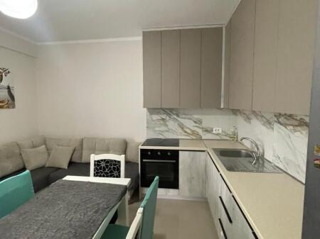 🏢 Apartament 2+1 me Qira – Ish Dogana