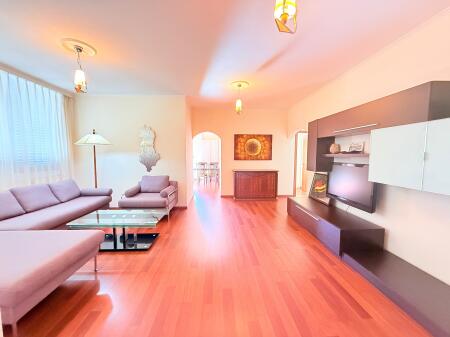 🏢 Jepet me qira ambient për Zyra