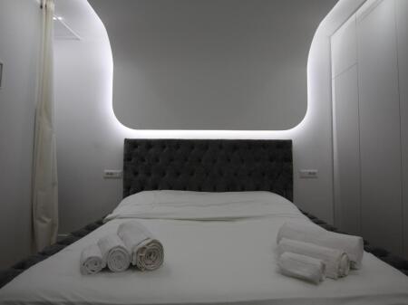 Me Qera : Garsoniere📍21 Dhjetori (Prane Vodafone) - 550€ - Sp.35m² - 100% e Re✨