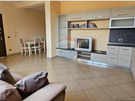 JEPEN ME QIRA 2 APARTAMENTE 2+1+BALLKONE NE KATIN E PARE DHE NE KATIN E DYTE 100m² 50.000 LEKE/ MUAJ(RRUGA SEIT GEGA KODRA E PRIFTIT)