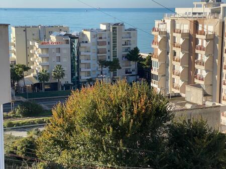 Shitet Apartament 2+1 70 m2, Post Parkimi 22 m2 75. 000​
