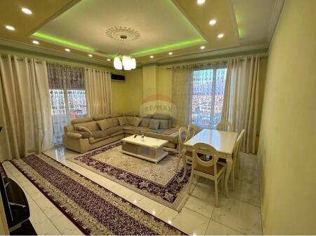 Apartament 2+1 në Bulevardi Blu, Kamëz