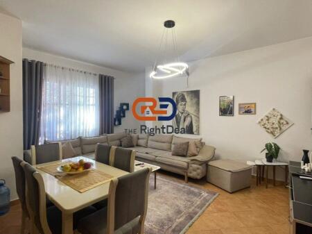In Kombinat, 2-Storey Villa for Sale, With Regular Floor Plan!!!