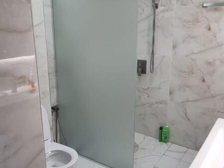 Exclusive 2+1 Apartment for Sale – Veranda 76 m² & Panoramic View from Tirana 🌇✨