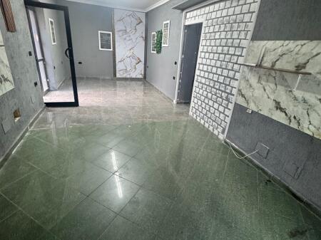 Business premises for rent at 21 Dhjetori