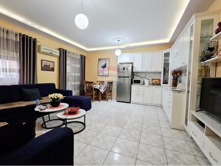 Apartament 2+1 ne shitje te Hipoteka ID: 530181003-448