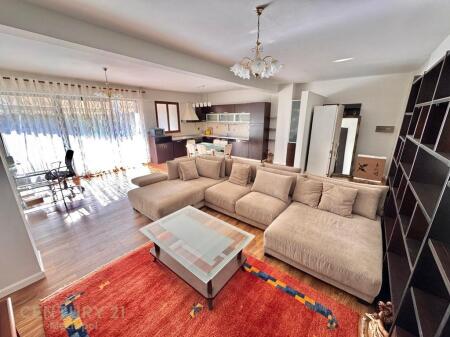 Apartament 2+1+2 per qira tek Stadiumi Air Albania