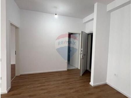 Apartament - Për Shitje - Rruga Ali Demi, Tiranë(ID: 530471003-439)