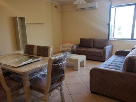 APARTAMENT ME QIRA 3+1 NE QENDER