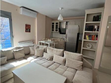 JEPET ME QERA APARTAMENT 2+1+2 MODERN TEK STADIUMI NE DURRES!
