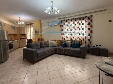 Affitto, Appartamento 2+1+2, Garda