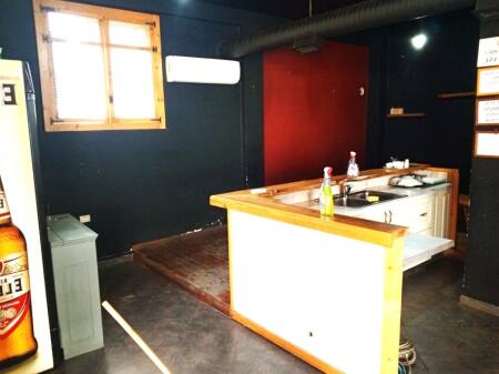 Premises\Pizzeria for rent at the Paris Commune (ID BL2157) Tirana