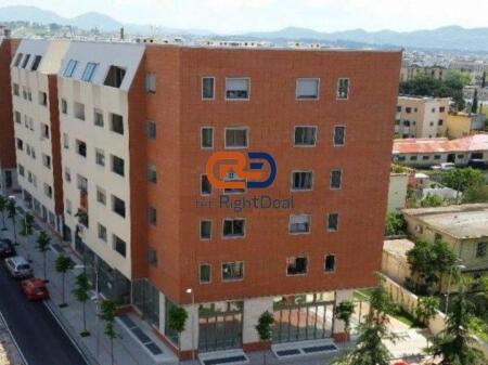 Tek Tower Bridge 2, Shitet Apartament 2+1+2, Me Post Parkimi!