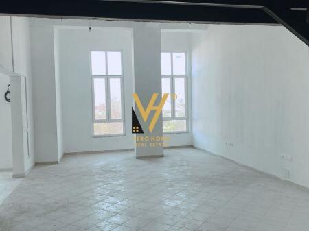 JEPET AMBIENT 160 M2 ME QIRA TE KTHESA E KAMZES 800 EURO