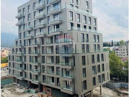 FOR SALE, BUSINESS PREMISES, GOLDEN GATE RESIDENCE