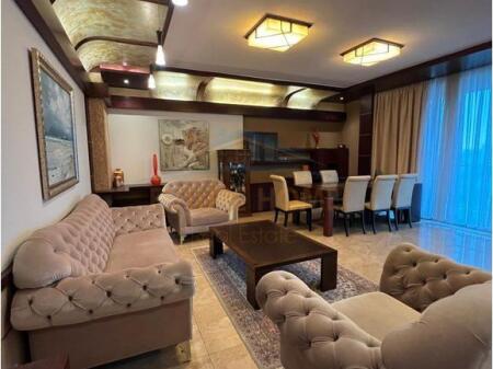 Rent, Apartment 3+1+2, Near Downtown, Tirana