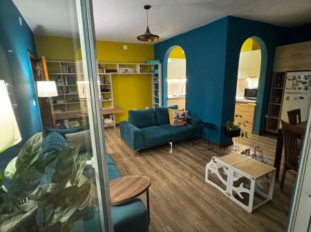 Apartment 2+1 for rent 📍Myslym shyr near Farmaci Dite dhe Nate  4th floor building without elevator  Furnished  Price 750€ Negotiable