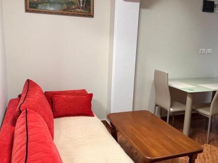 Jepet me qera 1+1 te 5 Maji prane Concord