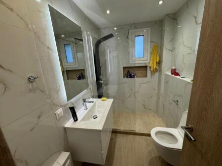 apartament 2+1 me qira ne Kombinat