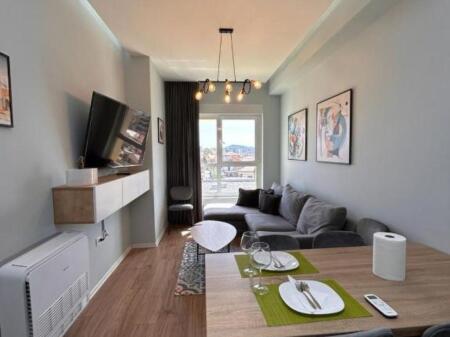 ‼️ Shitet apartament 2+1 📍 Ali Dem, Çmimi: 135 milion OKAZION