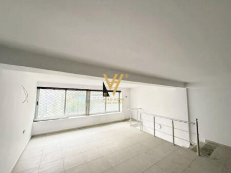 BUSINESS UNIT FOR SALE IN MISTO MAME, CABEJ BUILDINGS 160,000 EURO