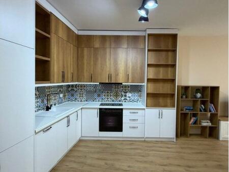 Appartamento 2+1 in affitto vicino a Bulevardi Te Ri!