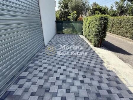 Rent | Business Premises | Valbona Street, Laprake | 650 €/month