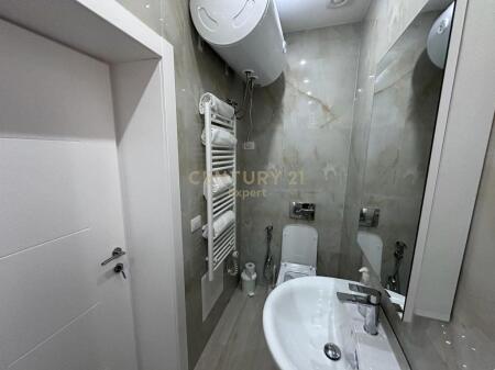 2 Appartamenti in Vendita in via Elbasani