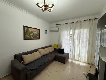 🏡 Appartamento 1+1 con Balcone in Affitto – Golden Park💰 45.000 lek / mese