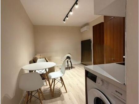 APARTAMENT 2+1 NE QIRA, TEK OXHAKU, TIRANE! 550 € /Muaj