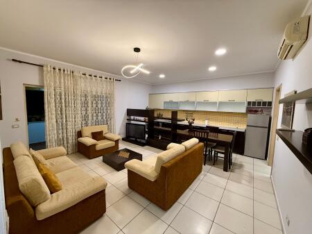 📣 QERA Apartament 2+1 Me 2 Tualete 📍 Myslym Shyri 💶 55.000 Leke/Muaj ✨  