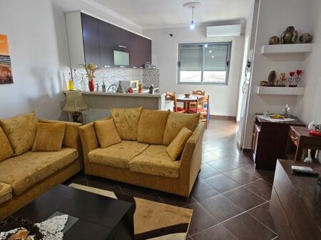 Ne Fresk Shitet Apartament 2+1 I Mobiluar!