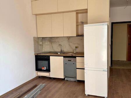 🏢 Jepet me Qira – Ambient Zyre 1+1 në Zogun e Zi  