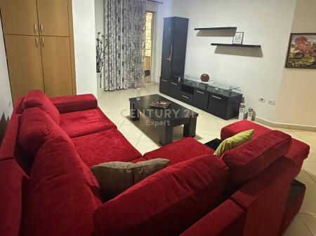 2+1 apartment for rent on Kavaja street