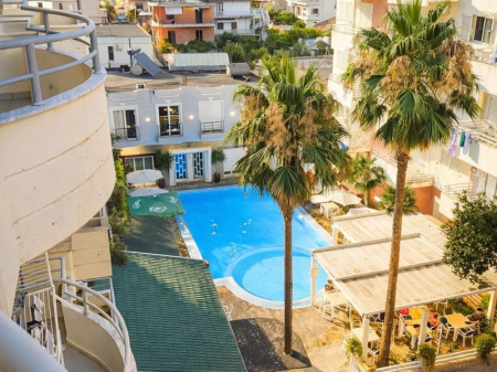 Për Shitje – Dy Studio të Mobiluara Ngjitur në Orikum | Mundësi e Shkëlqyer Investimi