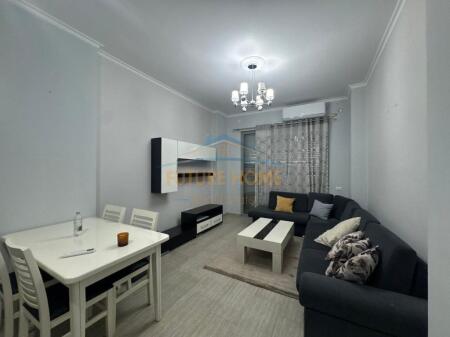 Qera, Apartament 2+1+Post Parkimi, Unaza e Re, Tiranë