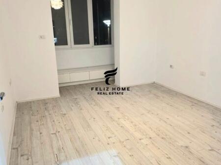 OFFICE FOR RENT 120 M2 KAVAJES ROAD 800 EURO