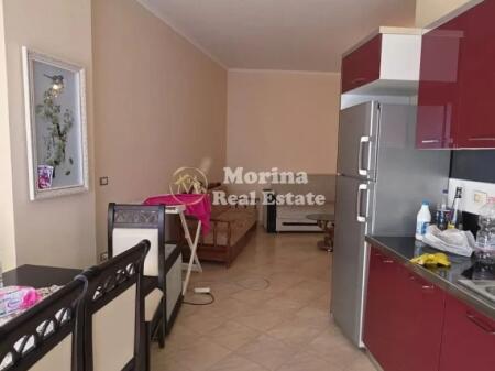 Qera | Apartament 1 + 1 + Ballkon | Fresku | 300 €/muaj