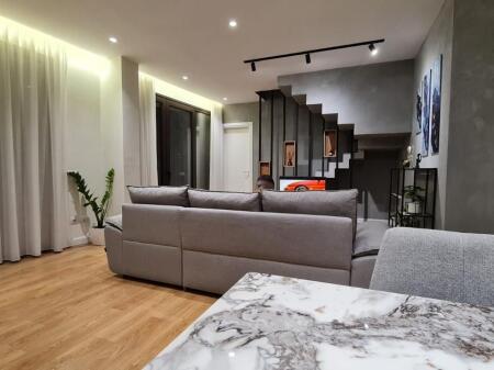 DUPLEX FOR RENT 2+1+2 IN THE CENTER, BEHIND THE 15 STOREY BUILDING