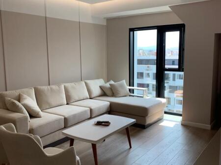 Japim me qera 1+1 te Square 21, 21 Dhjetori