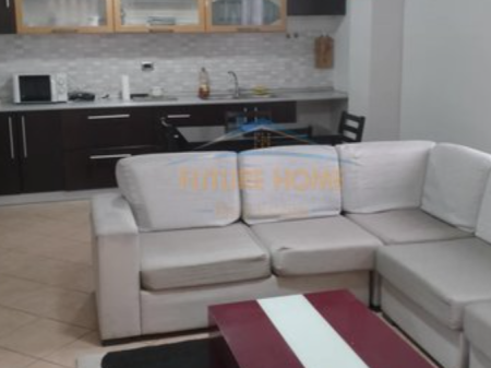 Qira, Apartament 1+1, Restorant Fresku, Tirane.