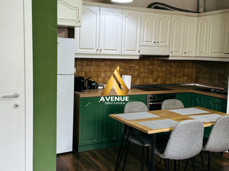 Jepet me qira apartament 2+1 luksoz –Sheshi Wilson, Tiranë