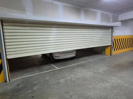 Air albania , Parking spots for sale