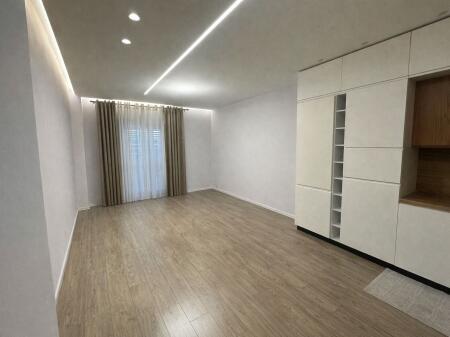 Univers City Locale commerciale in affitto