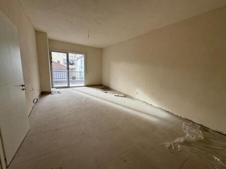 ✨ Apartment 2+1+2 for Sale –📍 5 Maji, near Bar Oda ✨💰 Price: 185,600 €