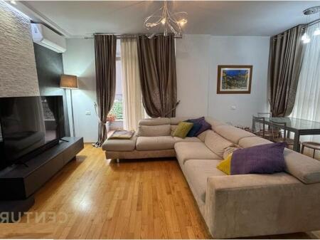 APARTMENT 2+1+2 FOR RENT NEAR KIKA 1 !