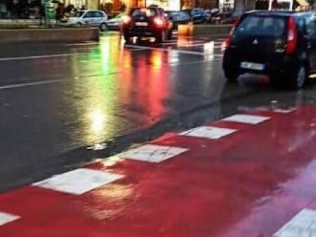 Business premises for rent on the main road in Astir!