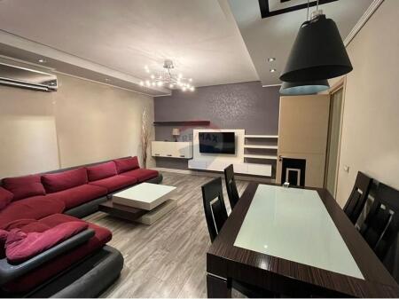 APARTMENT 2+1+2+ PARKING - NEAR THE DRY LAKE